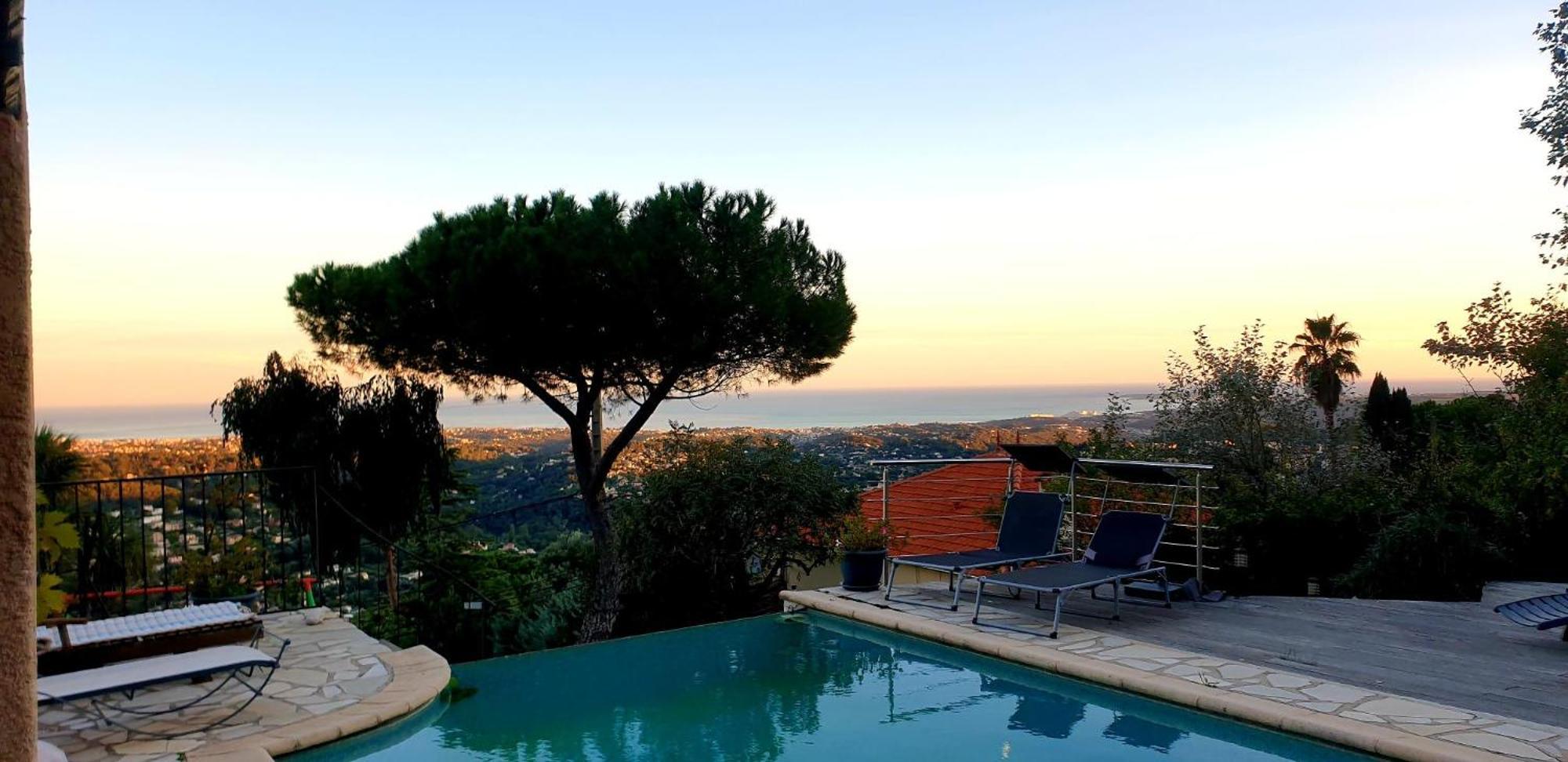 "Aux Balcons Du Riou" Avec Vue Mer 180 Degres Vence Exterior photo